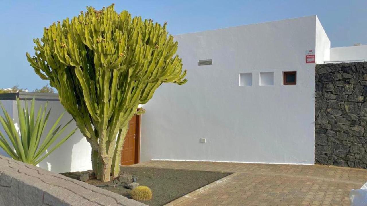 Sea Moon Lanzarote Villa Playa Blanca  Exterior photo